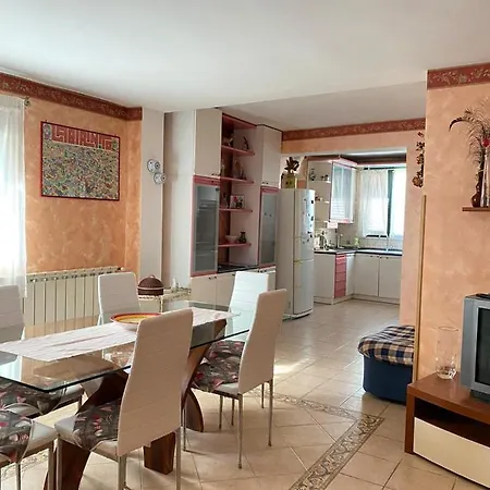 Gaia Villa *